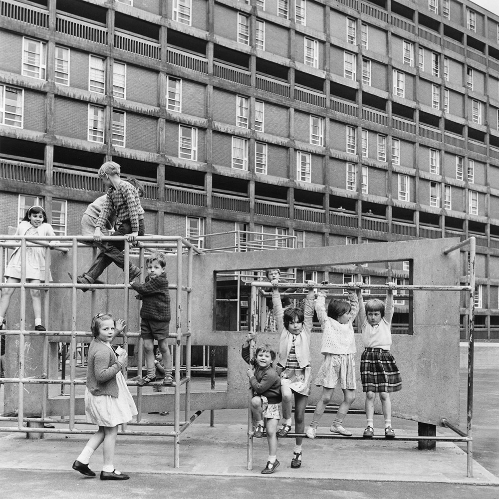 Park Hill Sheffield 1963 (c) Arch Press Archive RI