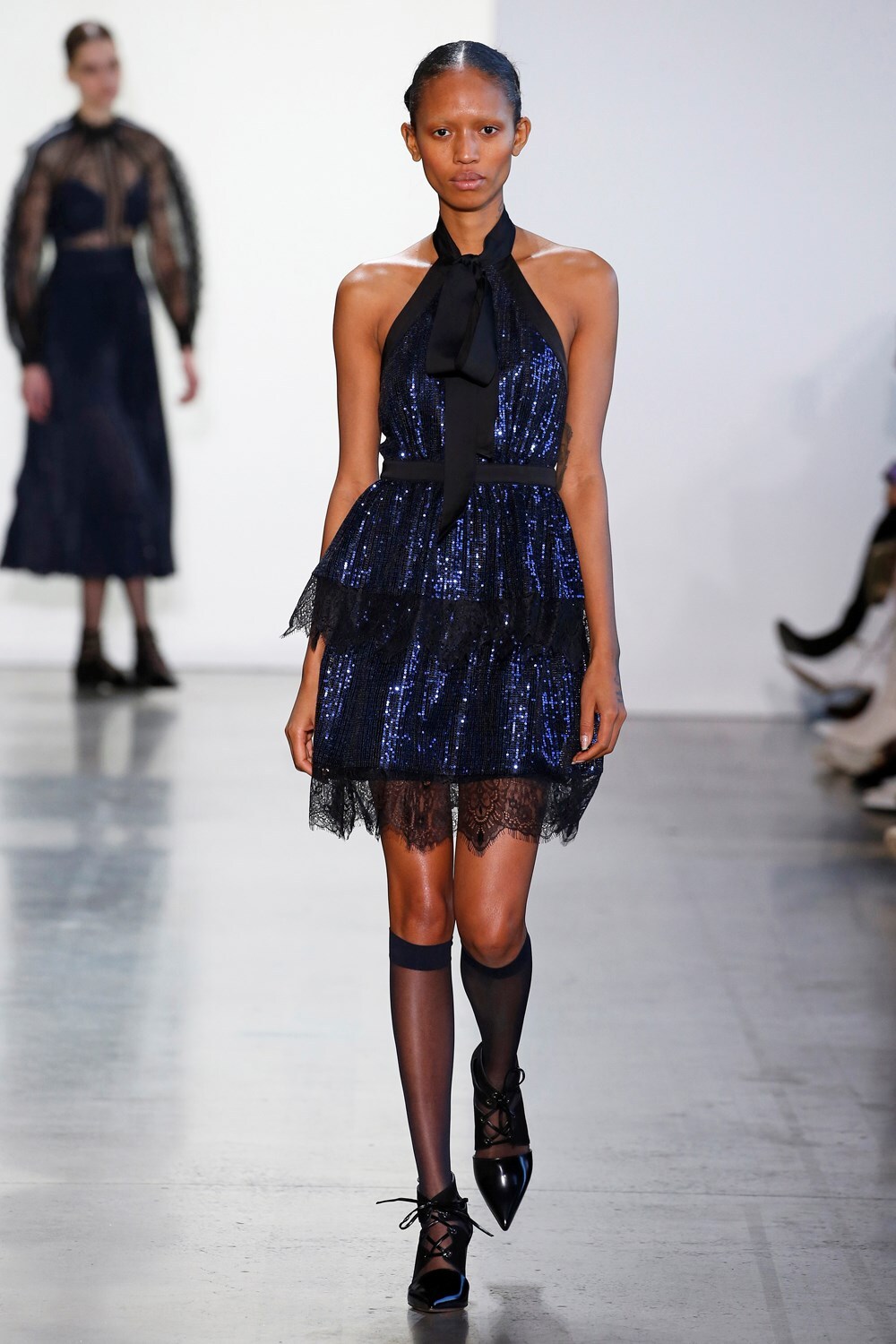 FW19DLR_Selfportrait_look_08
