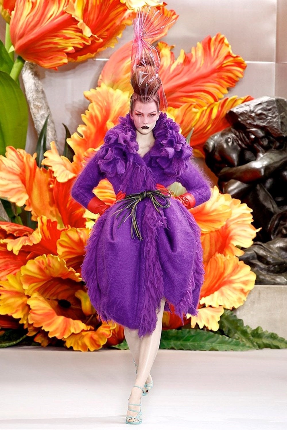 Galliano-less Dior couture show fails to inspire - Deseret News