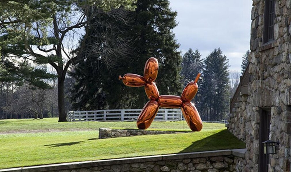 Balloon Dog (Orange) by Jeff Koons
