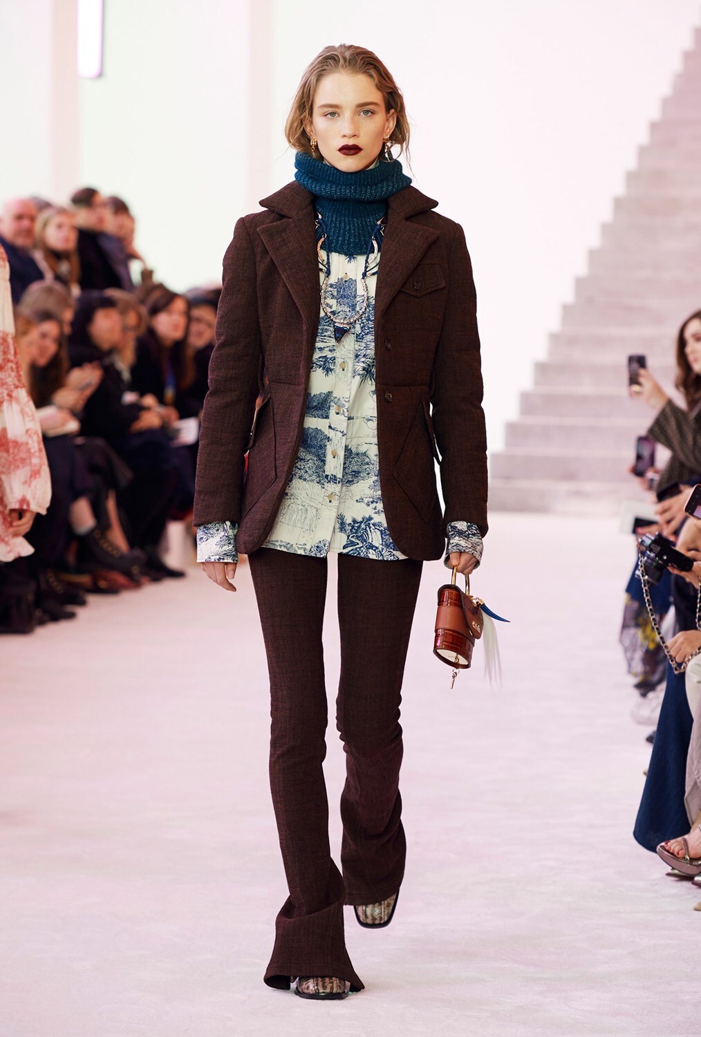 Chloé Fall Winter 2019 AW19 Paris Fashion Week