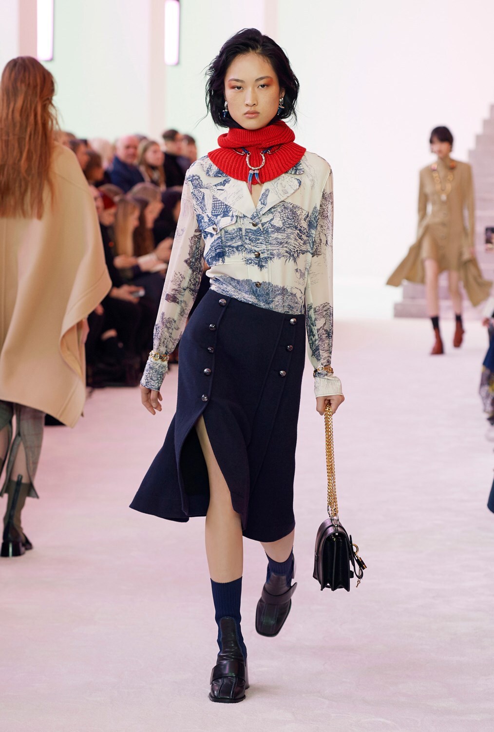 Chloé Fall Winter 2019 AW19 Paris Fashion Week