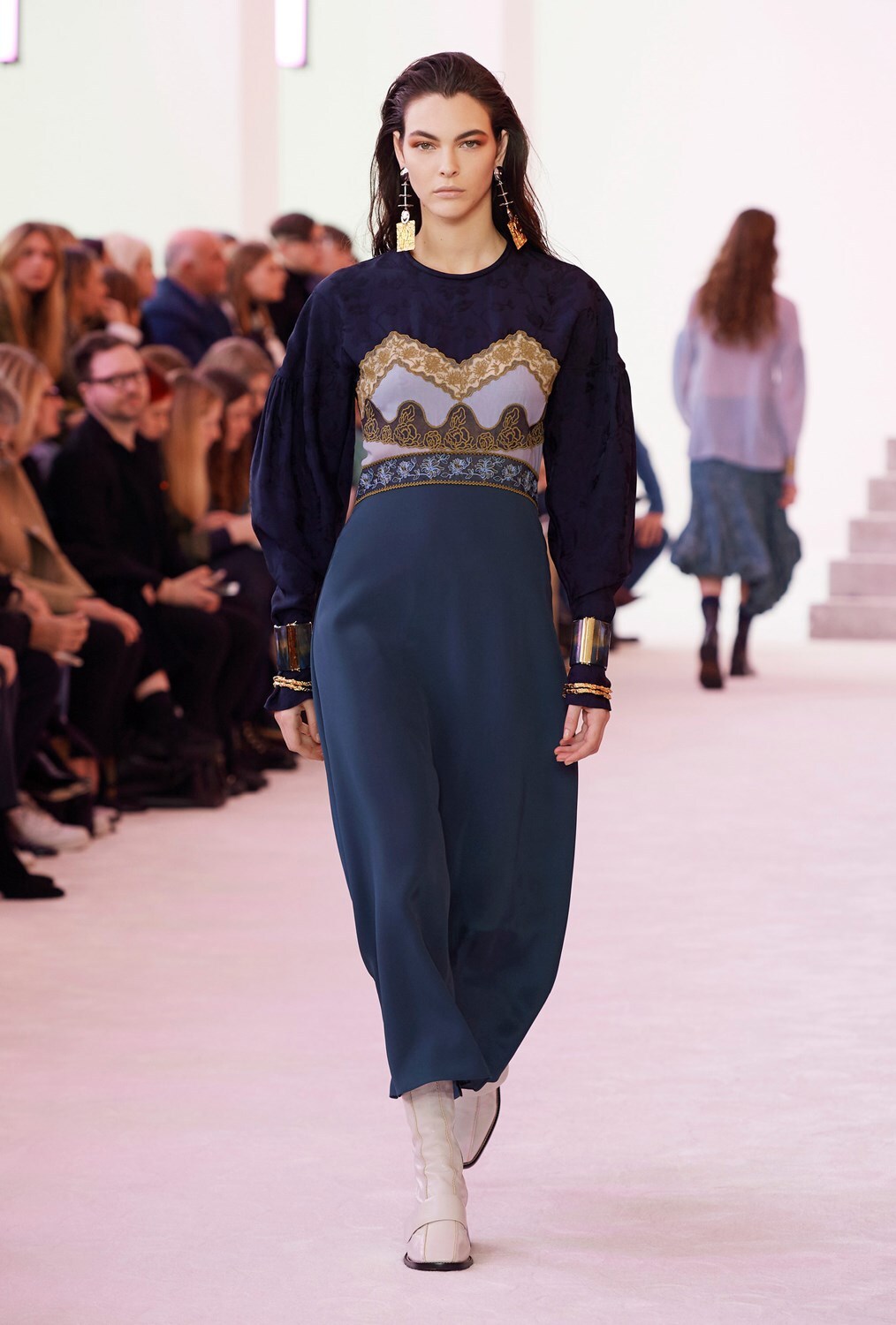 Chloé Fall Winter 2019 AW19 Paris Fashion Week