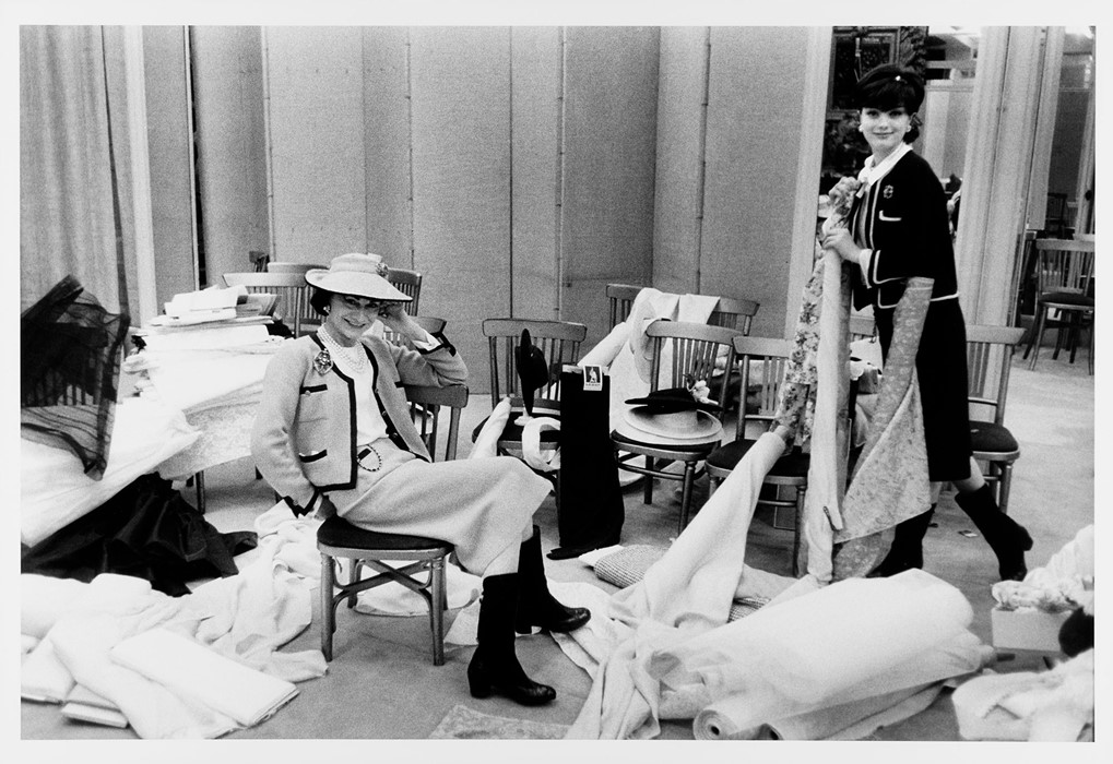 03_∏Coco-Chanel-and-Marie-HÇläne-Arnaud,-photogr