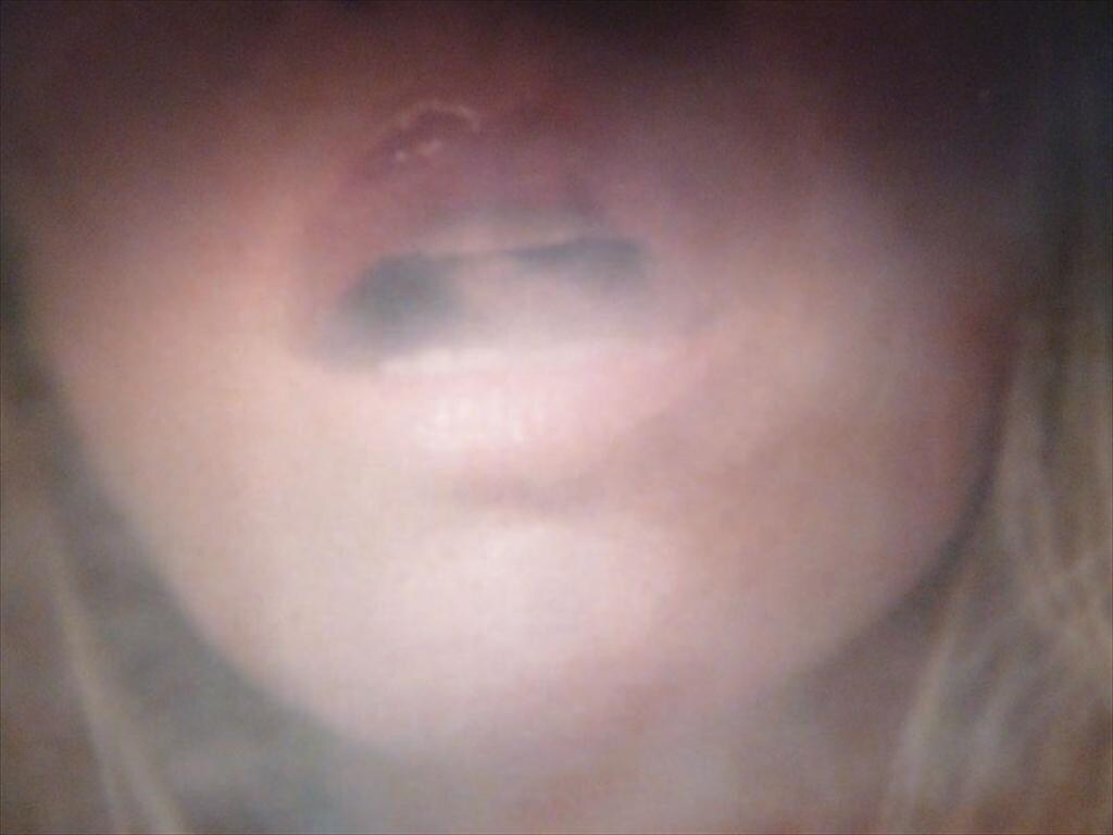 Florence Thomassin in Oral Fix