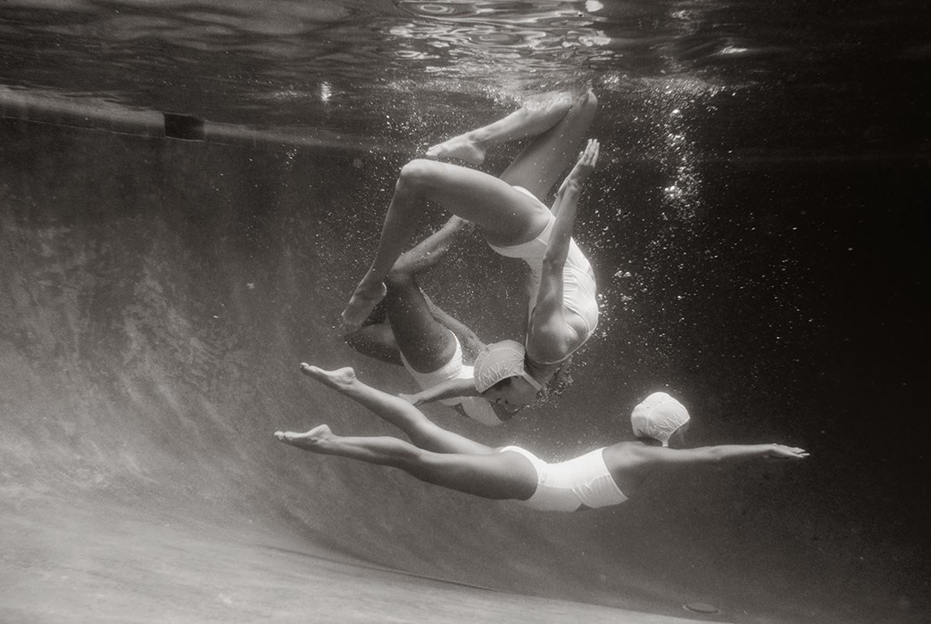 The Swimmers by Emma Hartvig