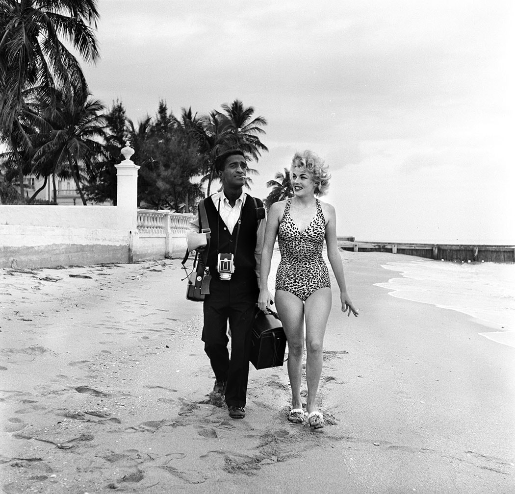 Sammy Davis Jr. and Maria Stinger, private home, Miami Beach
