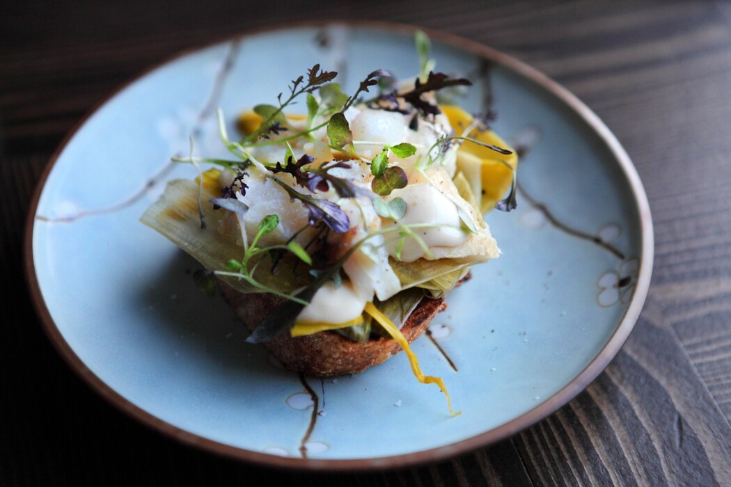 Smoked haddock with charred leeks