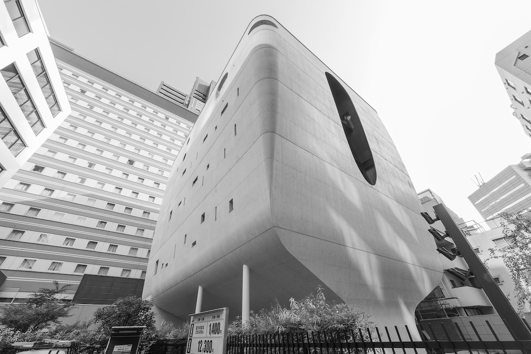 13 Shinjuku-Blue-Crow-Media