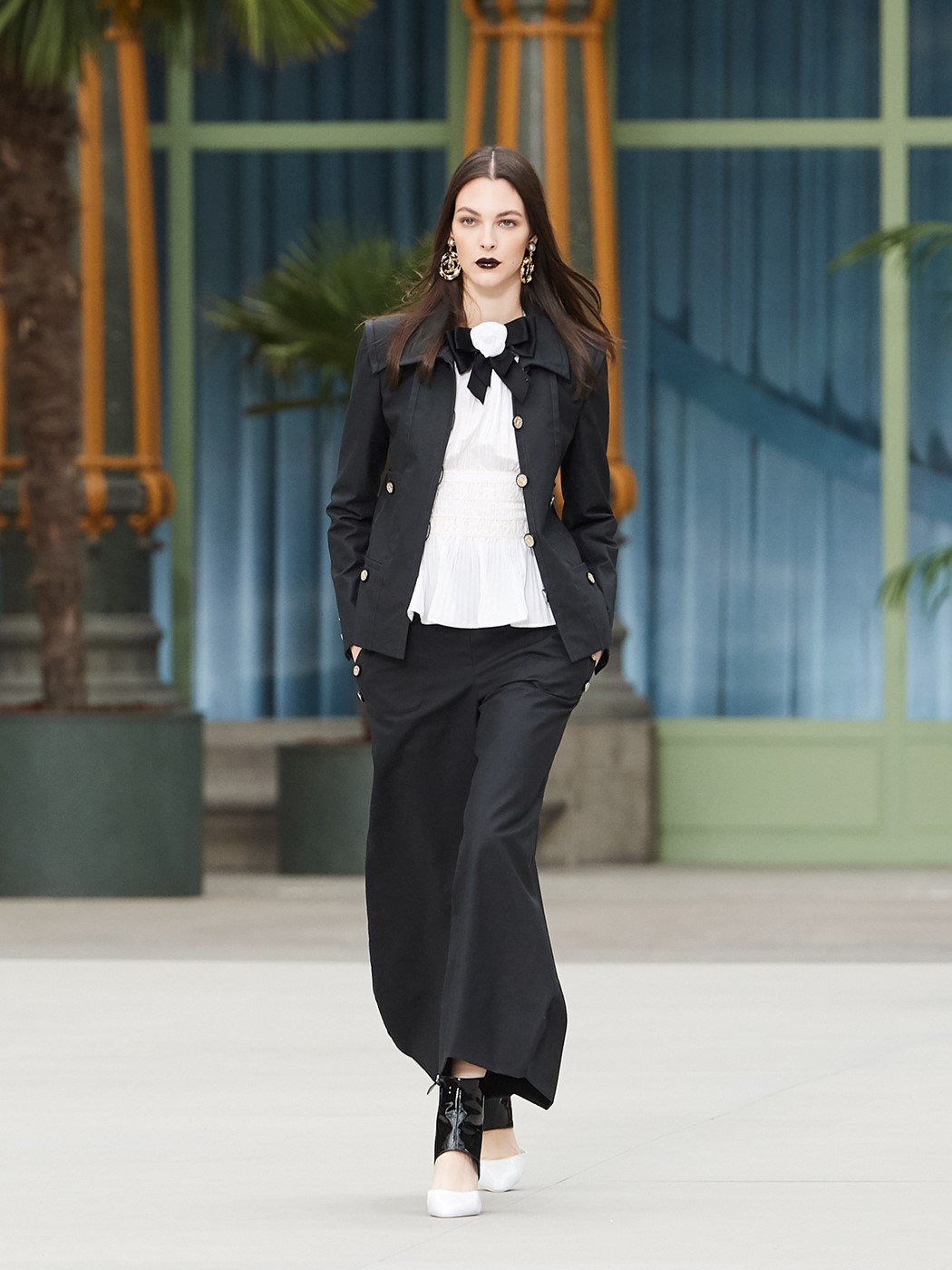 Susannah Frankel: Virginie Viard’s Debut Marks a New Start for Chanel ...