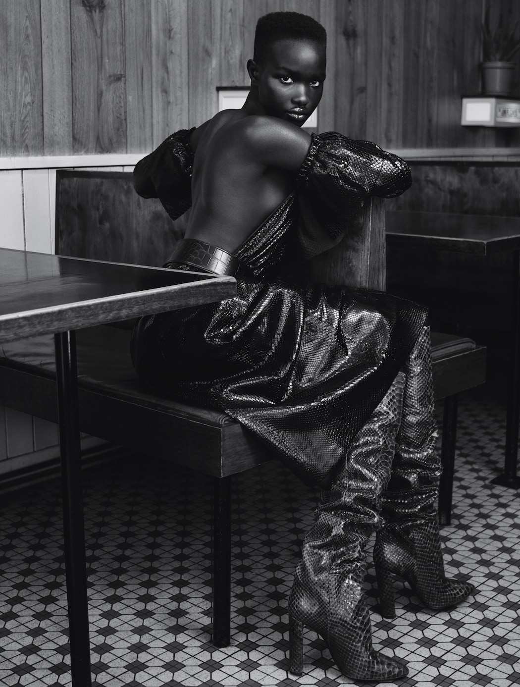 Capturing the Provocation and Evening Elegance of Saint Laurent S