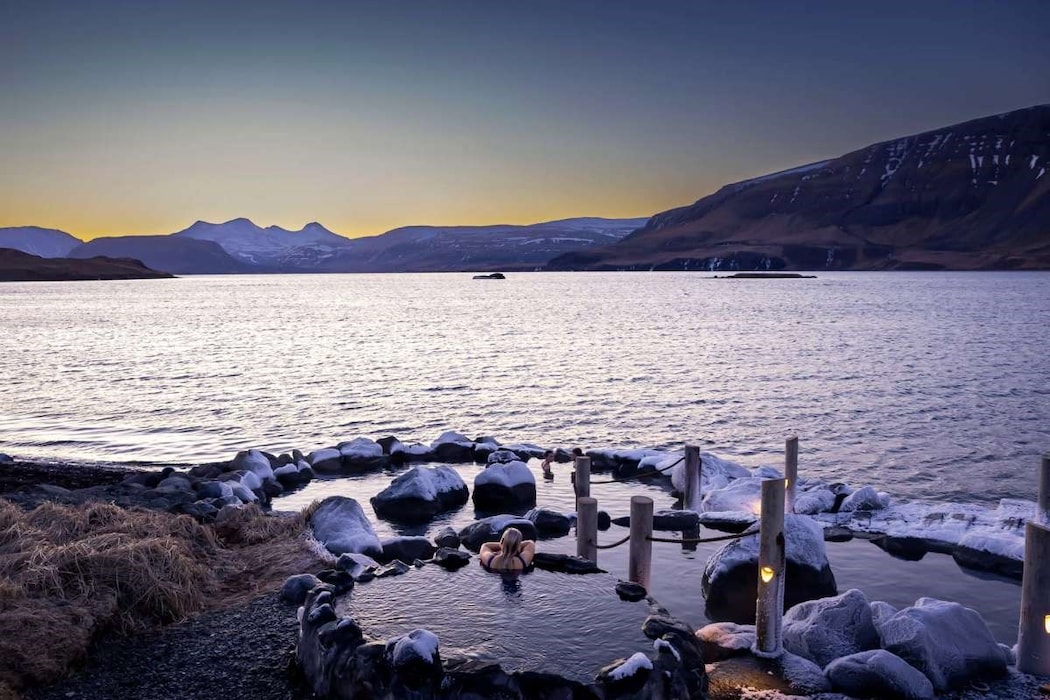 Hvammsv&#237;k Hot Springs