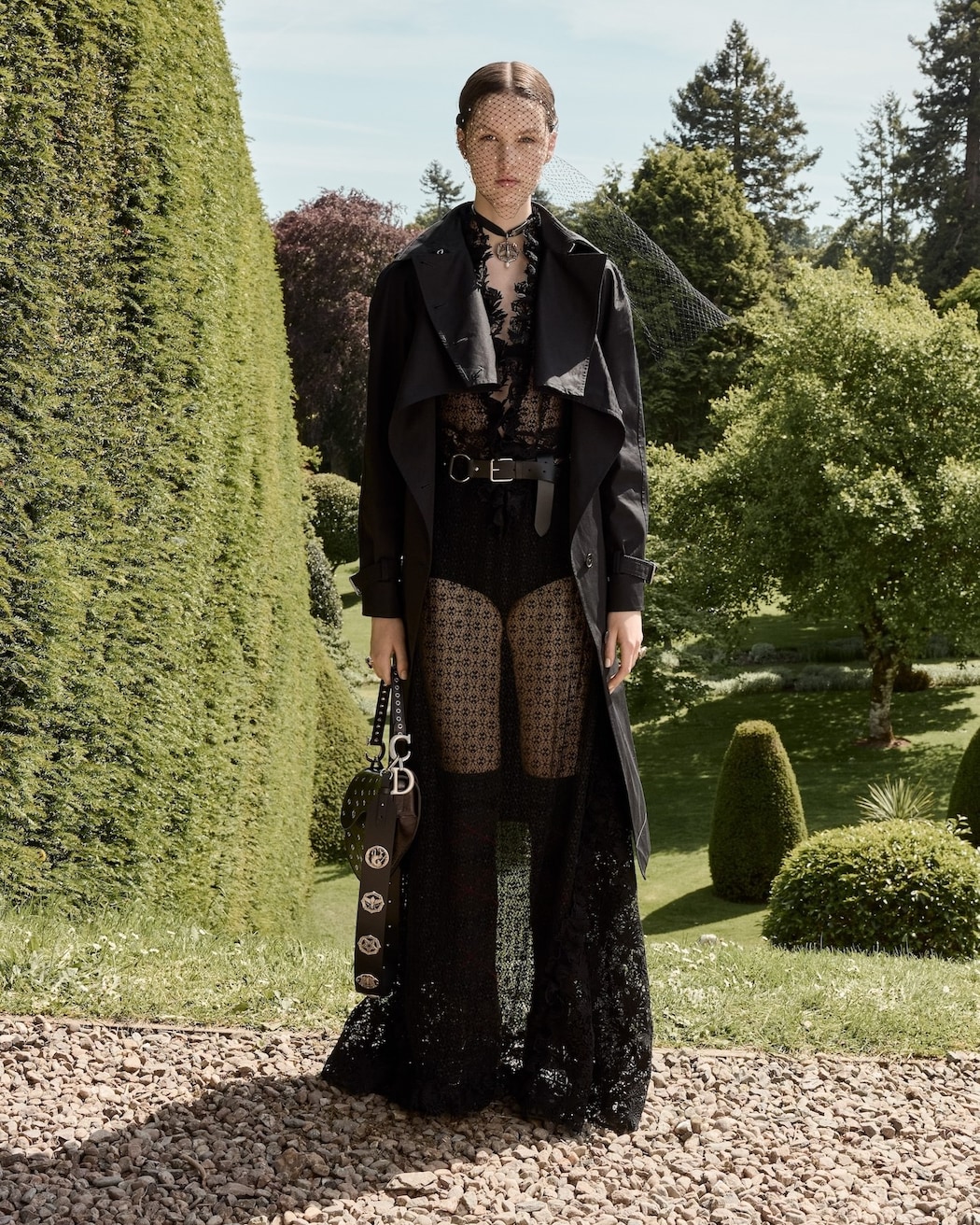 How Mary, Queen of Scots Inspired Dior's Cruise Show | AnOther