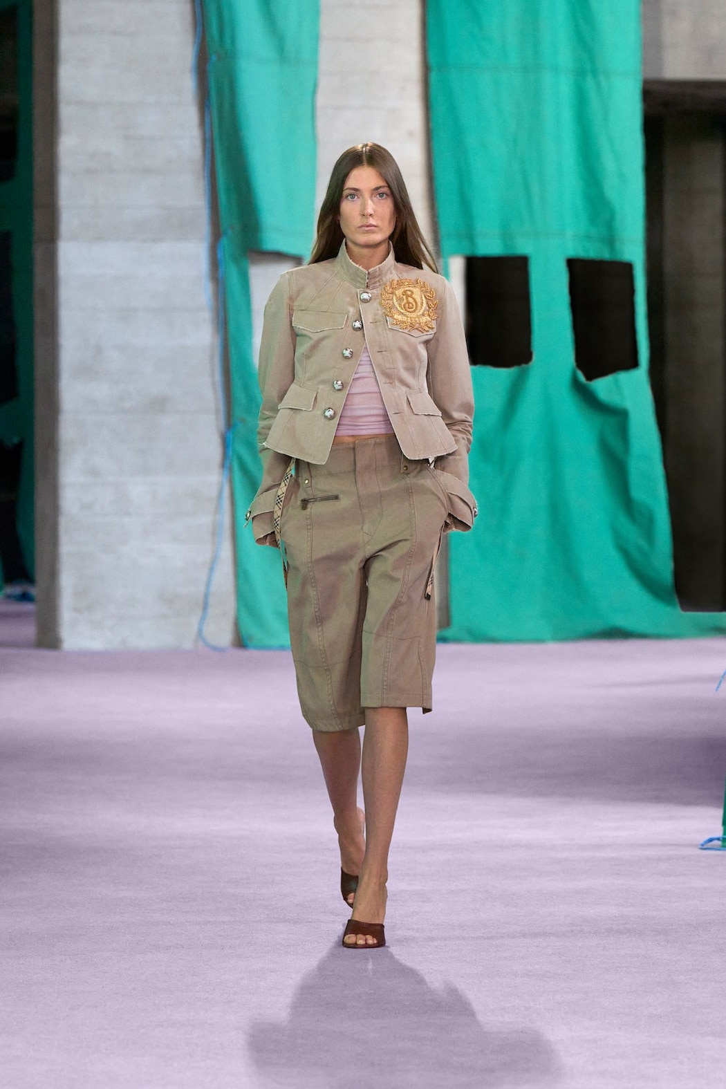 The Earthy Pragmatism of Daniel Lee's S/S25 Burberry Show | AnOther
