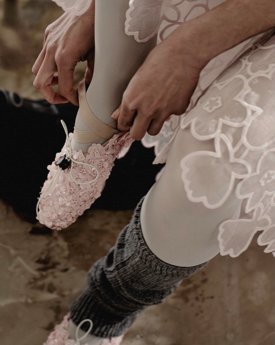 まもなく値上げ予定　CECILIE BAHNSEN Rose ジャガード Cecilie Bahnsen's Joyful Ode to Dance | AnOther