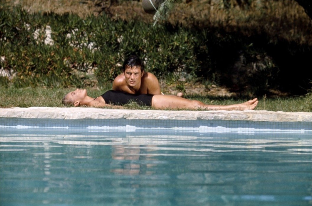 007-la-piscine-theredlist