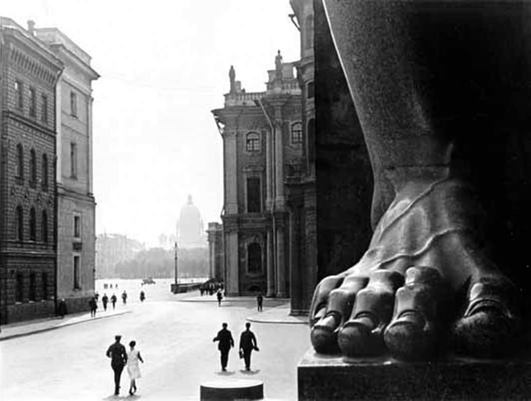 50-Ignatovich--At-the-Hermitage,-Leningrad-CROP-1