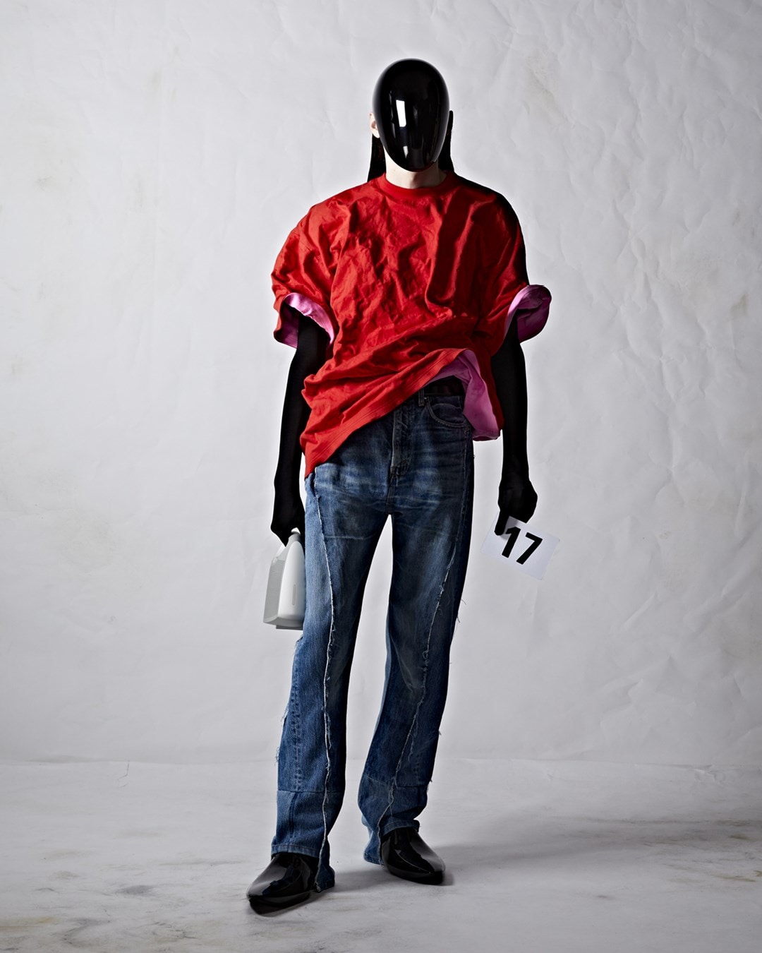 BALENCIAGA 51 COUTURE LOOK 17_TURNER BAR