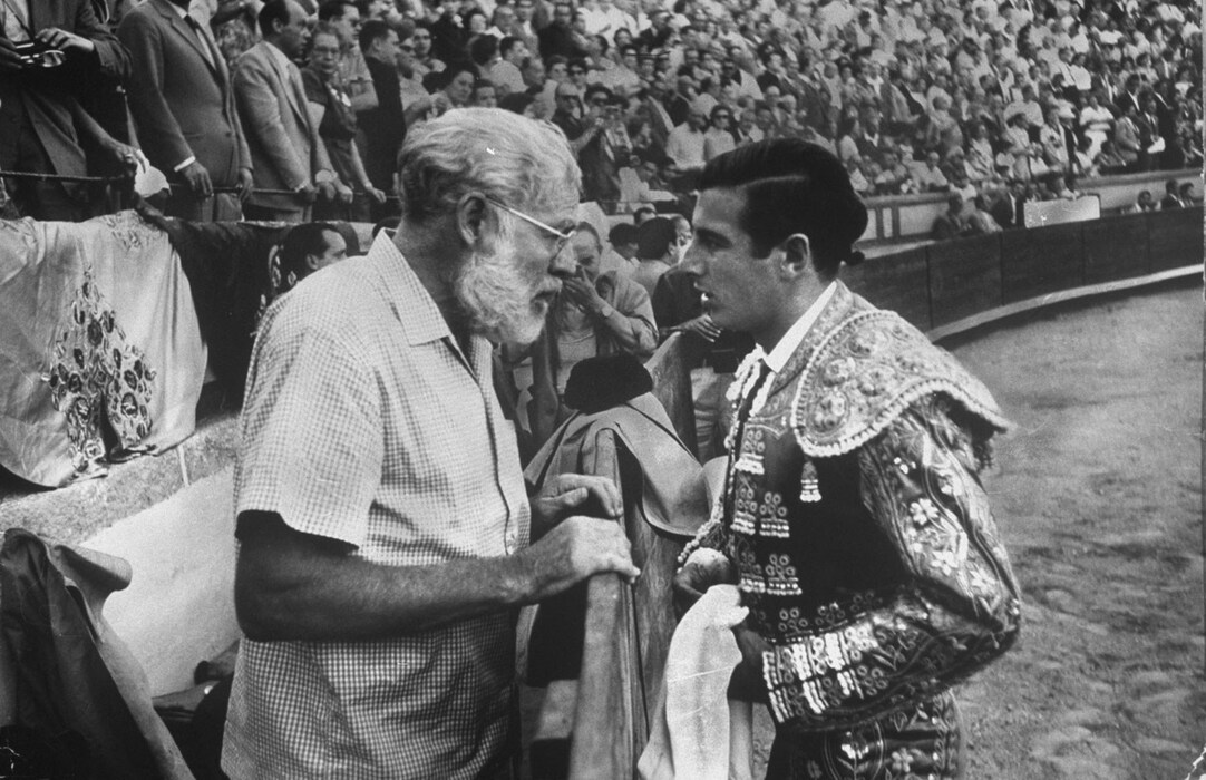 o-HEMINGWAY-BULLFIGHT-facebook