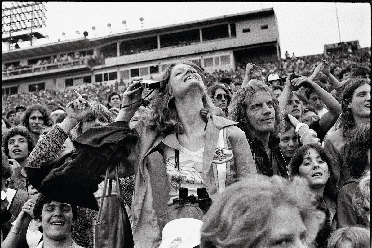 【新品】Rolling Stones Fans : ジョセフ・スザボ Testament of Youth: Rolling Stones Fans by Joseph Szabo