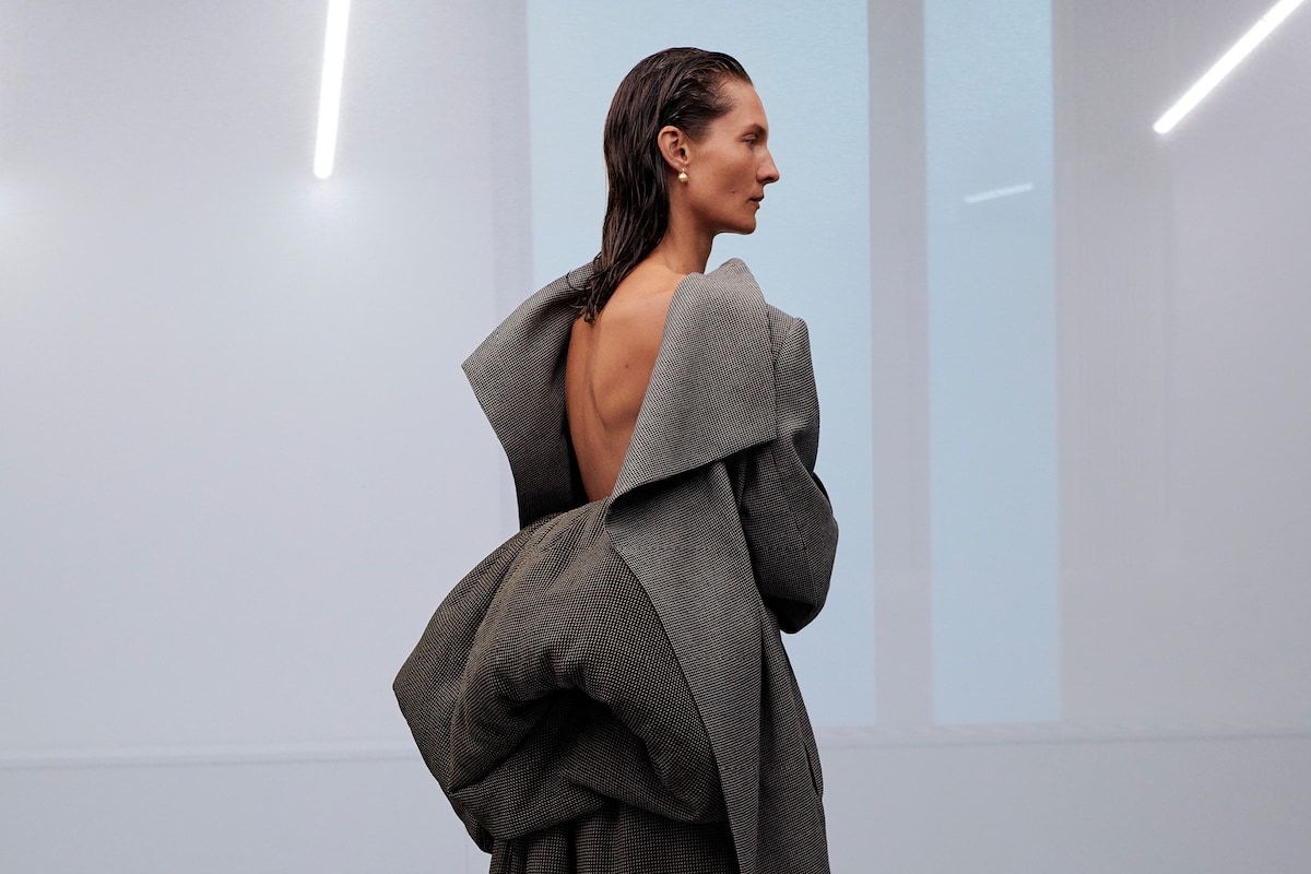 Phoebe Philo experimentiert mit Free Rein