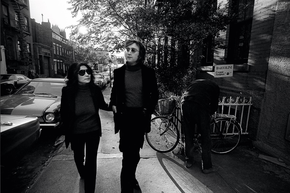 Previously Unseen Photographs of John Lennon and Yoko Ono at Home | AnOther