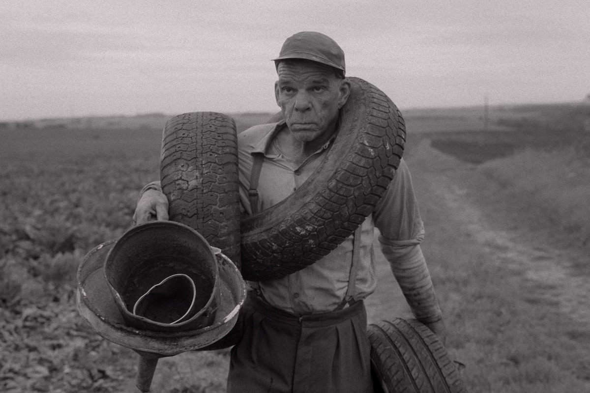 Denis Lavant handelt nog steeds voor de schoonheid van het gebaar