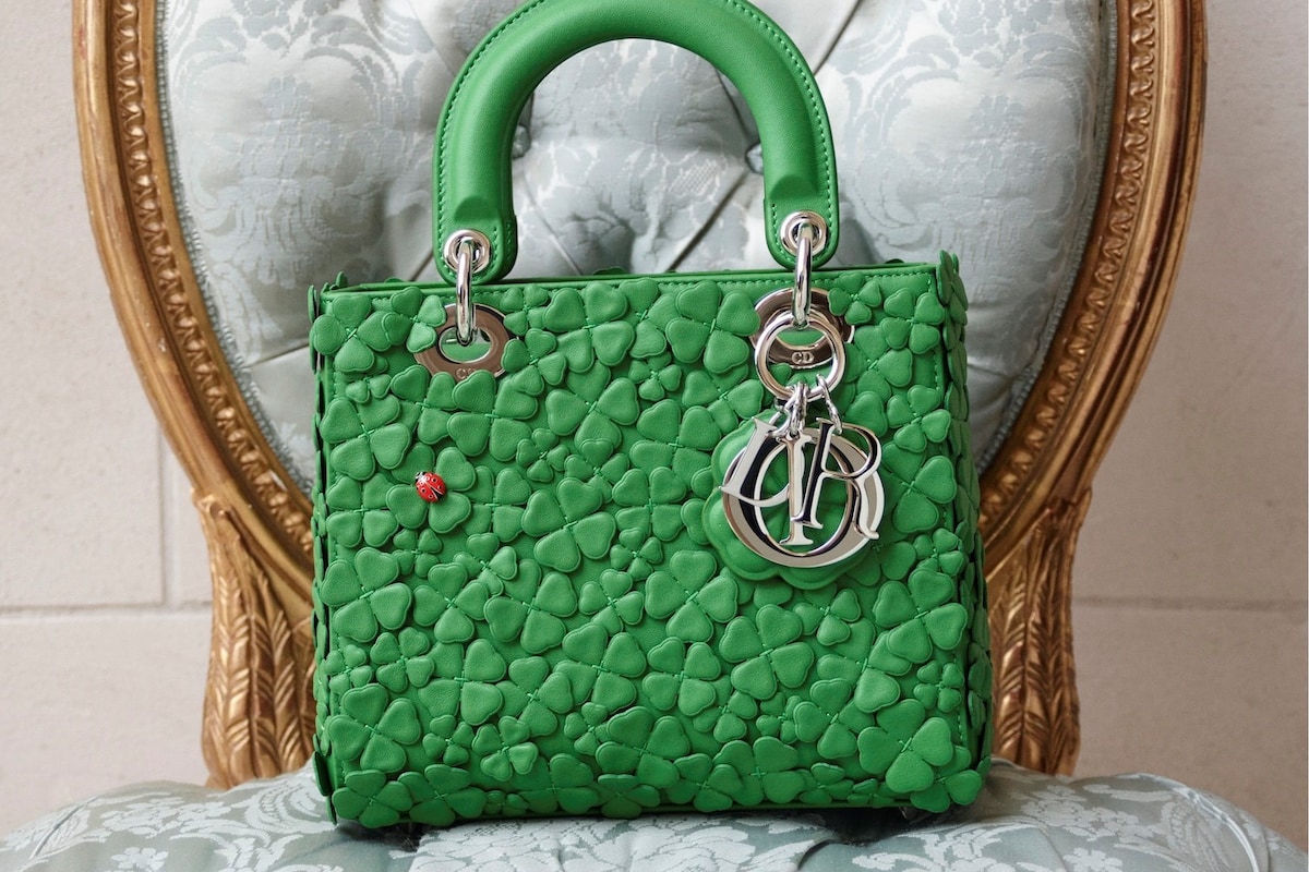 De nieuwe tassen van Dior zijn ontworpen om geluk te brengen