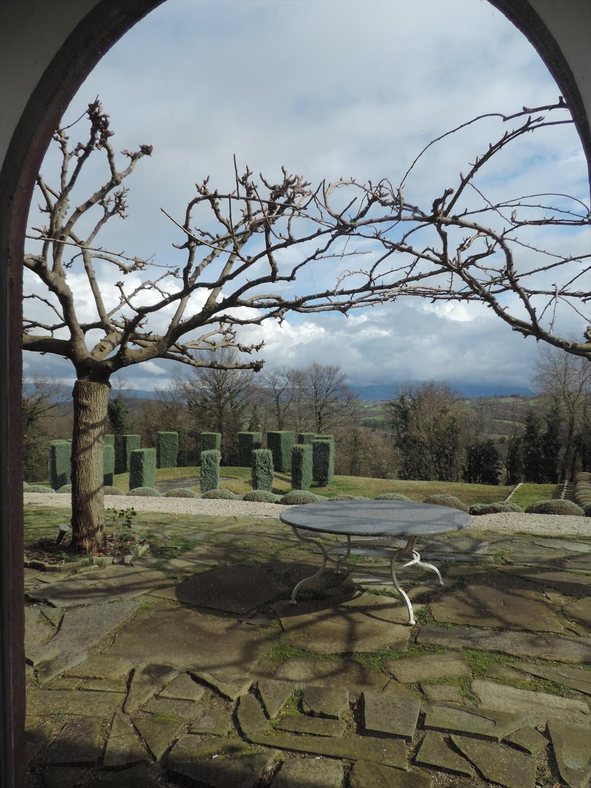 Through the French doors to the garden at Villa Olivola