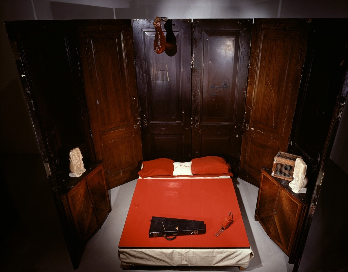 Red Room (Parents), 1994