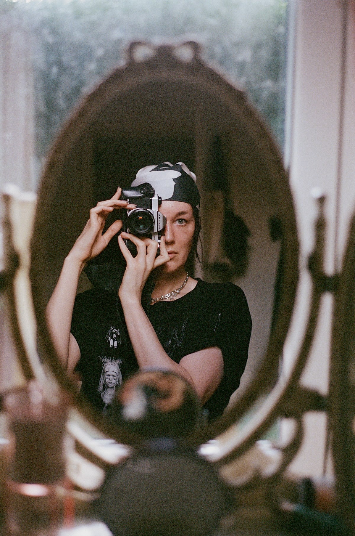 MIRRORweb