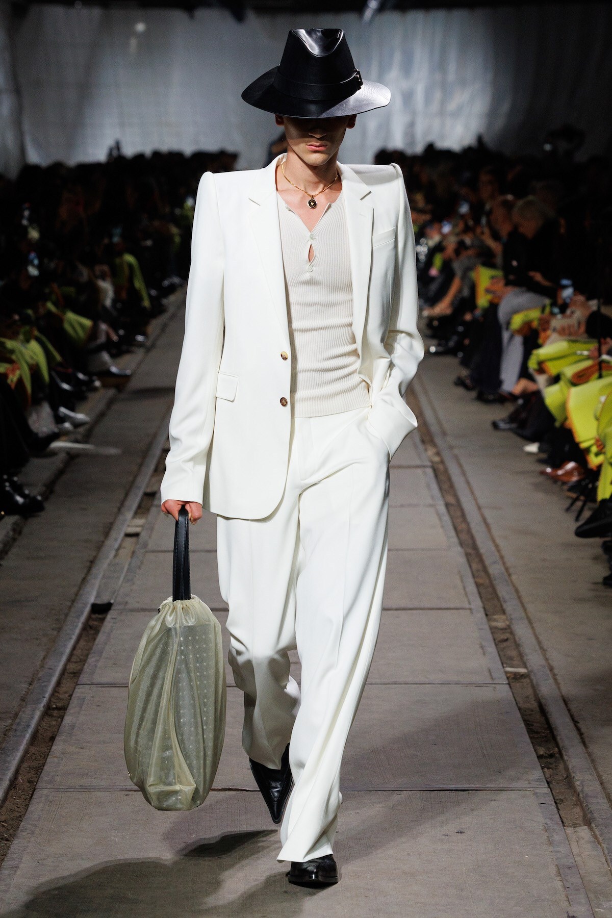 Alexander McQueen Autumn/Winter 2024 
