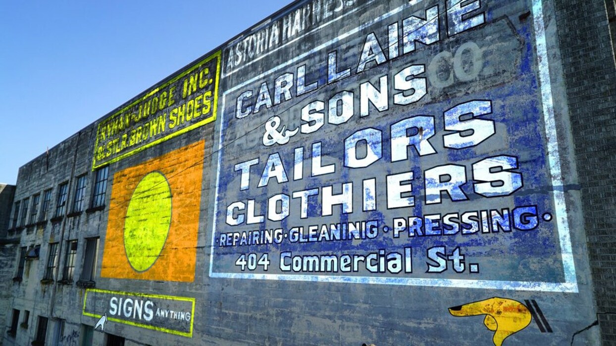 4-Light-Capsules-Ghostsigns-3