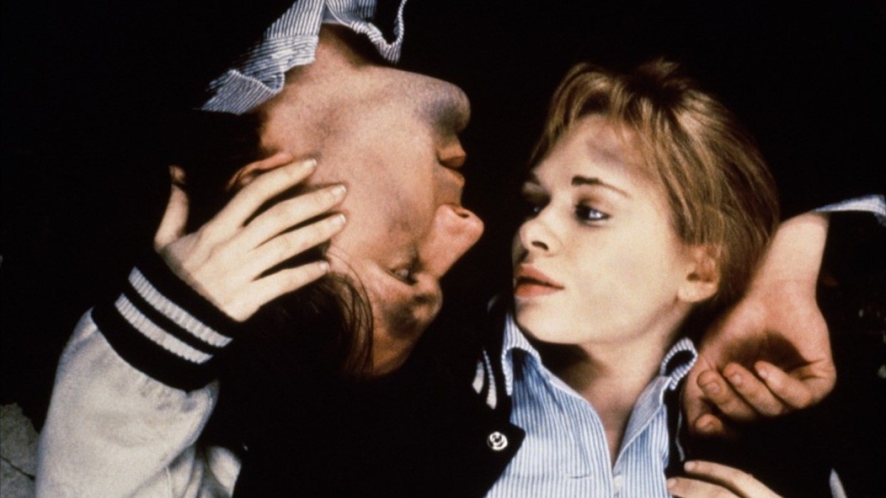 Trust, 1990