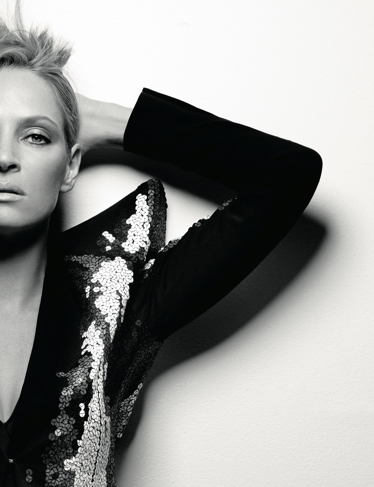 In Style UK: December 2008: Uma Thurman