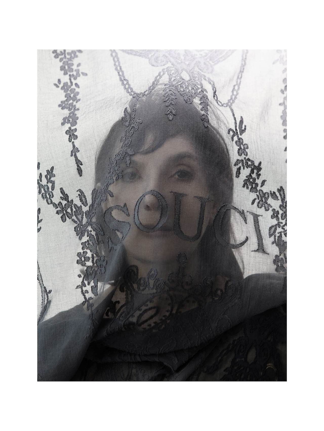 Portrait-of-Sophie-Calle-&#169;-Photo-Jean-Baptiste-Mon
