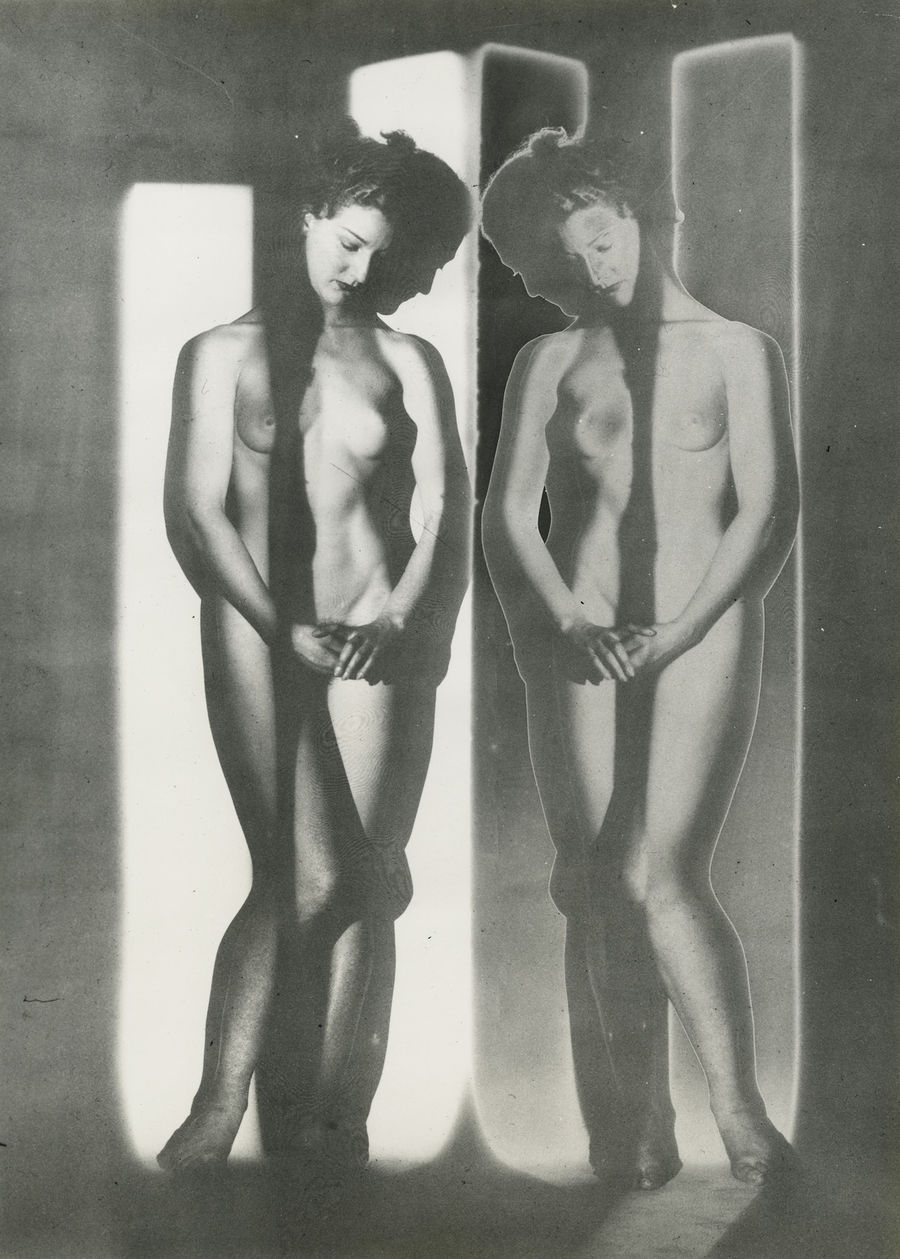 12_Erwin Blumenfeld_Solarized Double Mirror Cubist