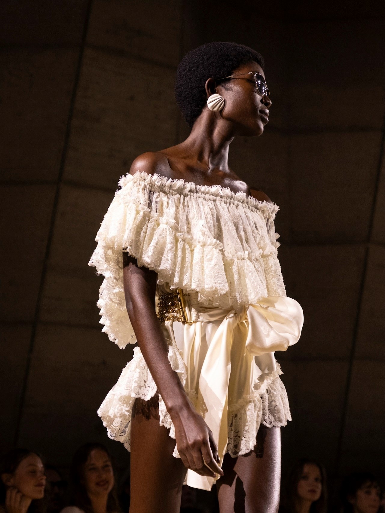 CHLOE_SS26_MIQ1126_2732x4098_1921x2561_1921x2560