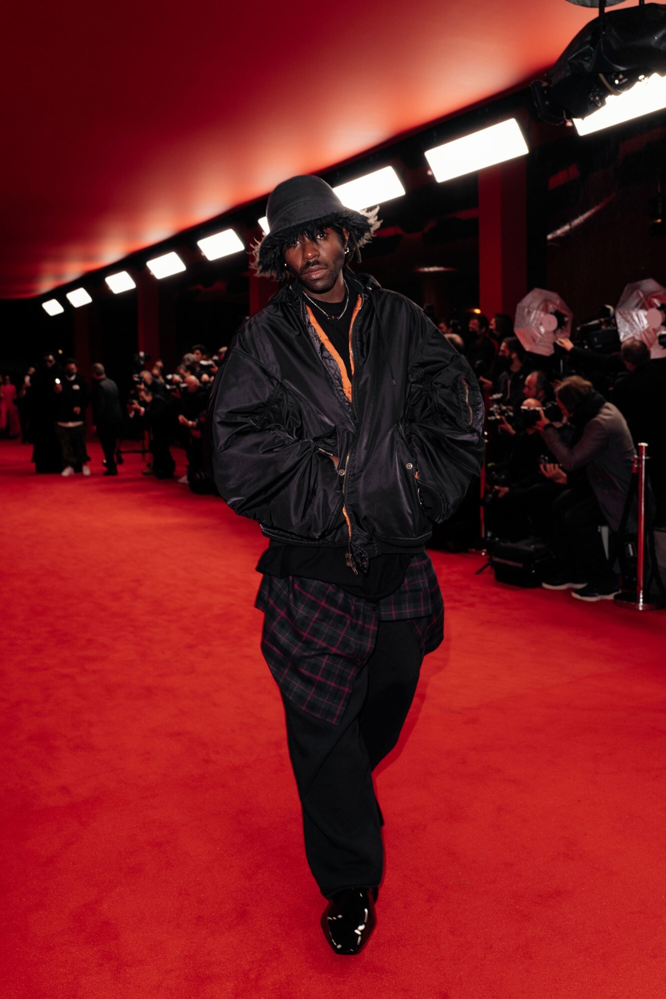 BALENCIAGA_SUMMER 22_RED CARPET (39)