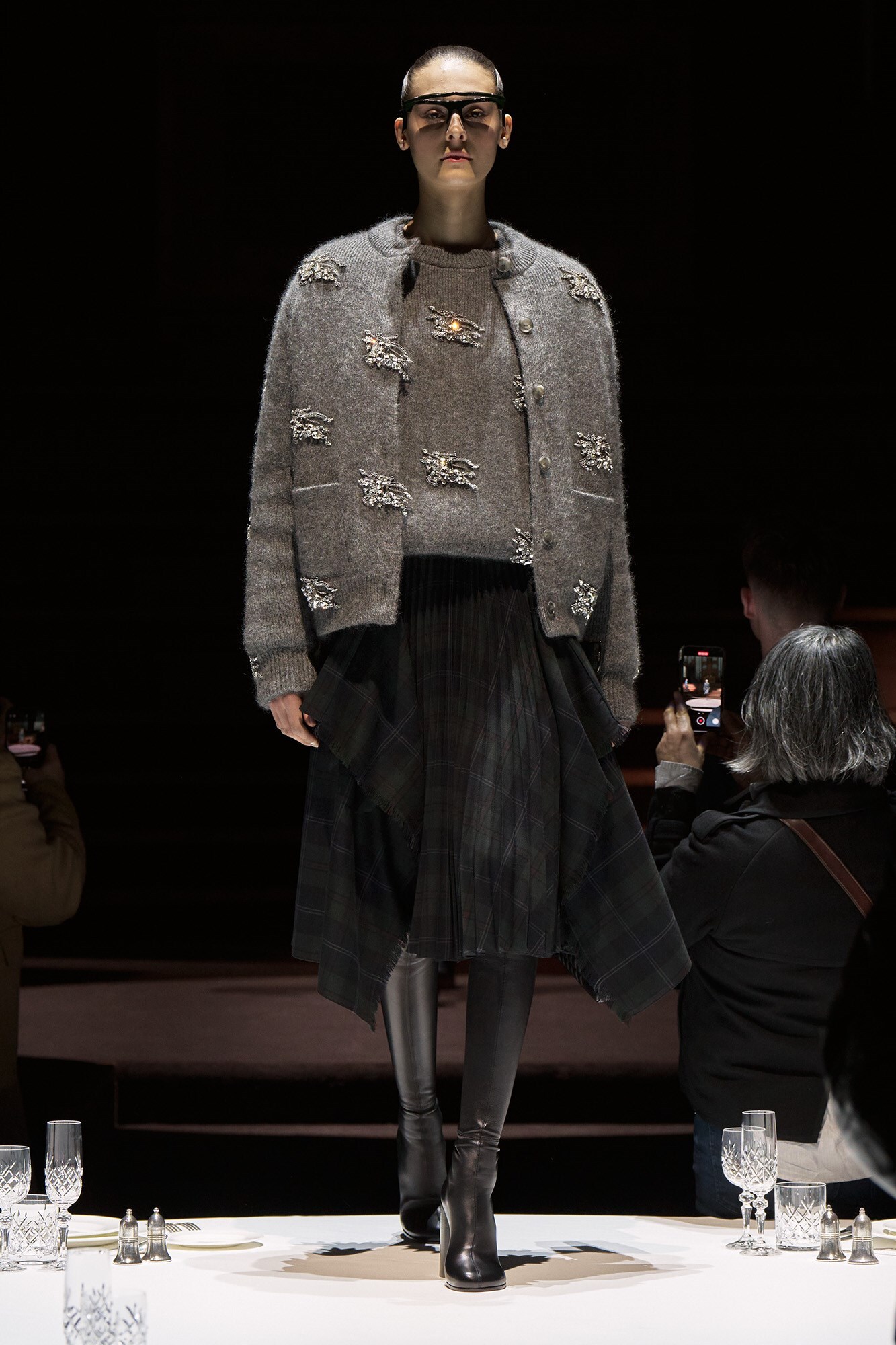 Burberry Autumn_Winter 2022 Womenswear Collection 
