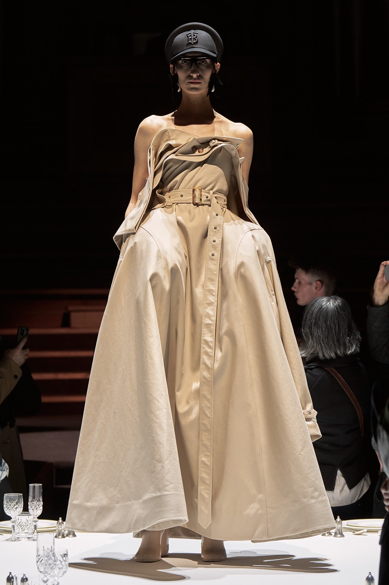 Burberry Autumn_Winter 2022 Womenswear Collection 
