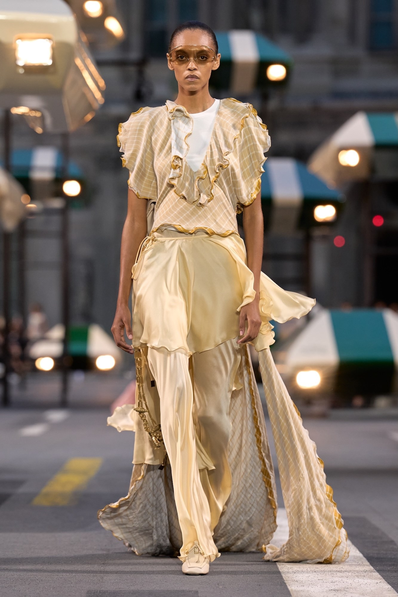 LOUIS-VUITTON_SS27_LOOK_028_2x3