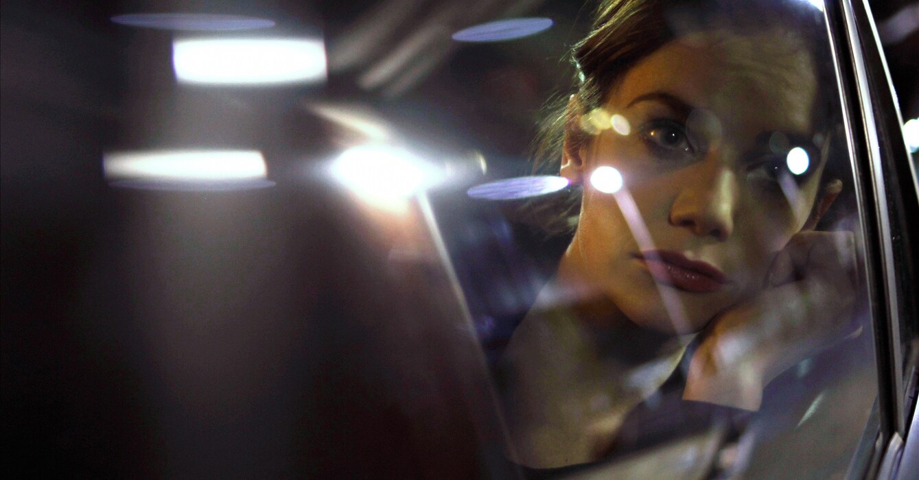 Ruth Wilson as Eleanor 3