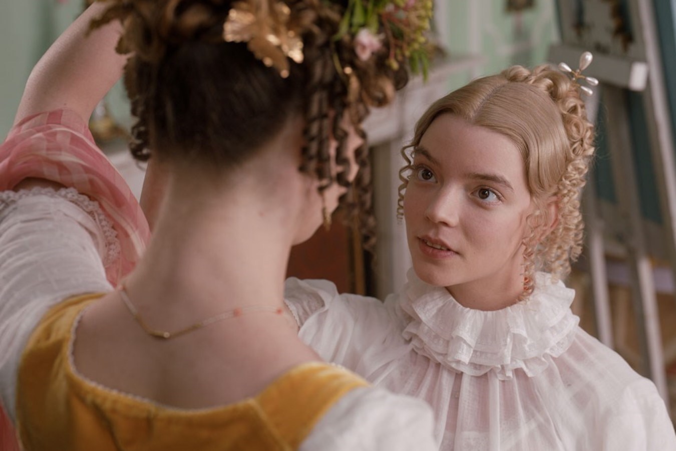 Emma 2020 film still