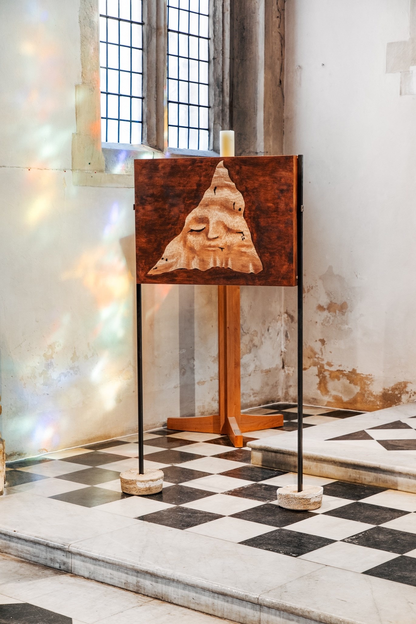 orfeo-tagiuri-the-stations-of-the-cross-installati