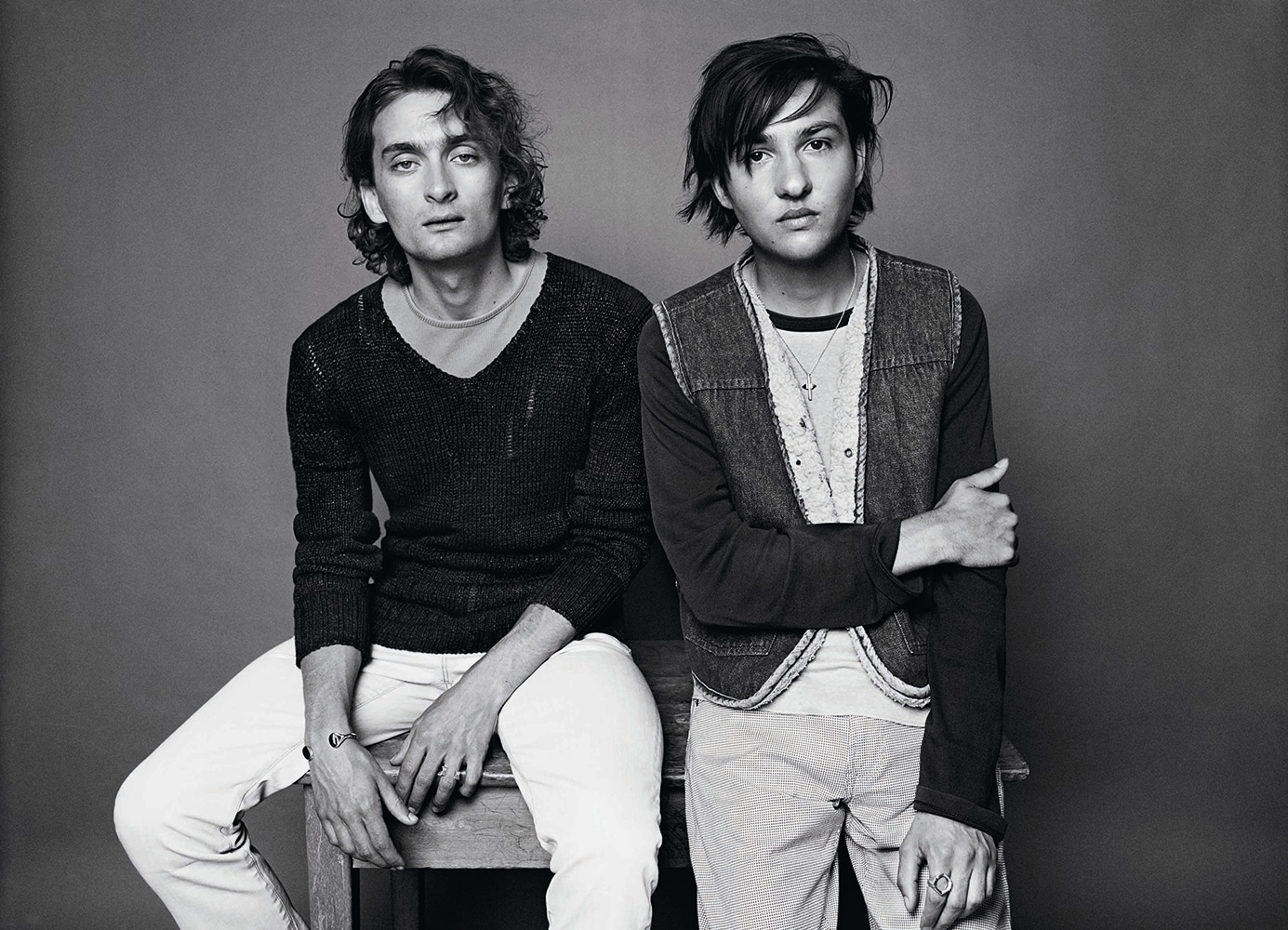 Sasha Carlson and Toto Vivian from Splashh for Dominic Jones