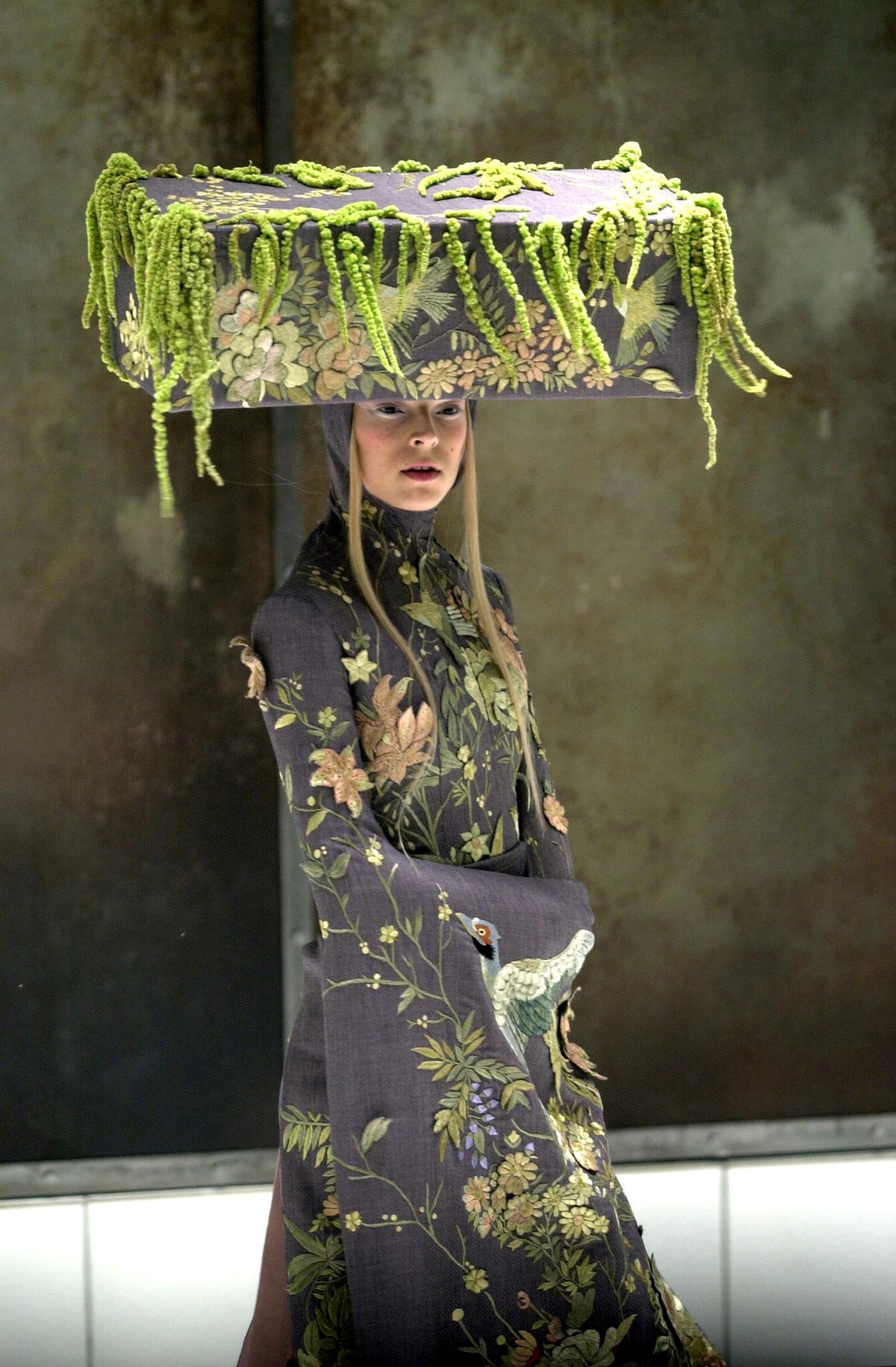 Alexander McQueen, Voss, S/S01