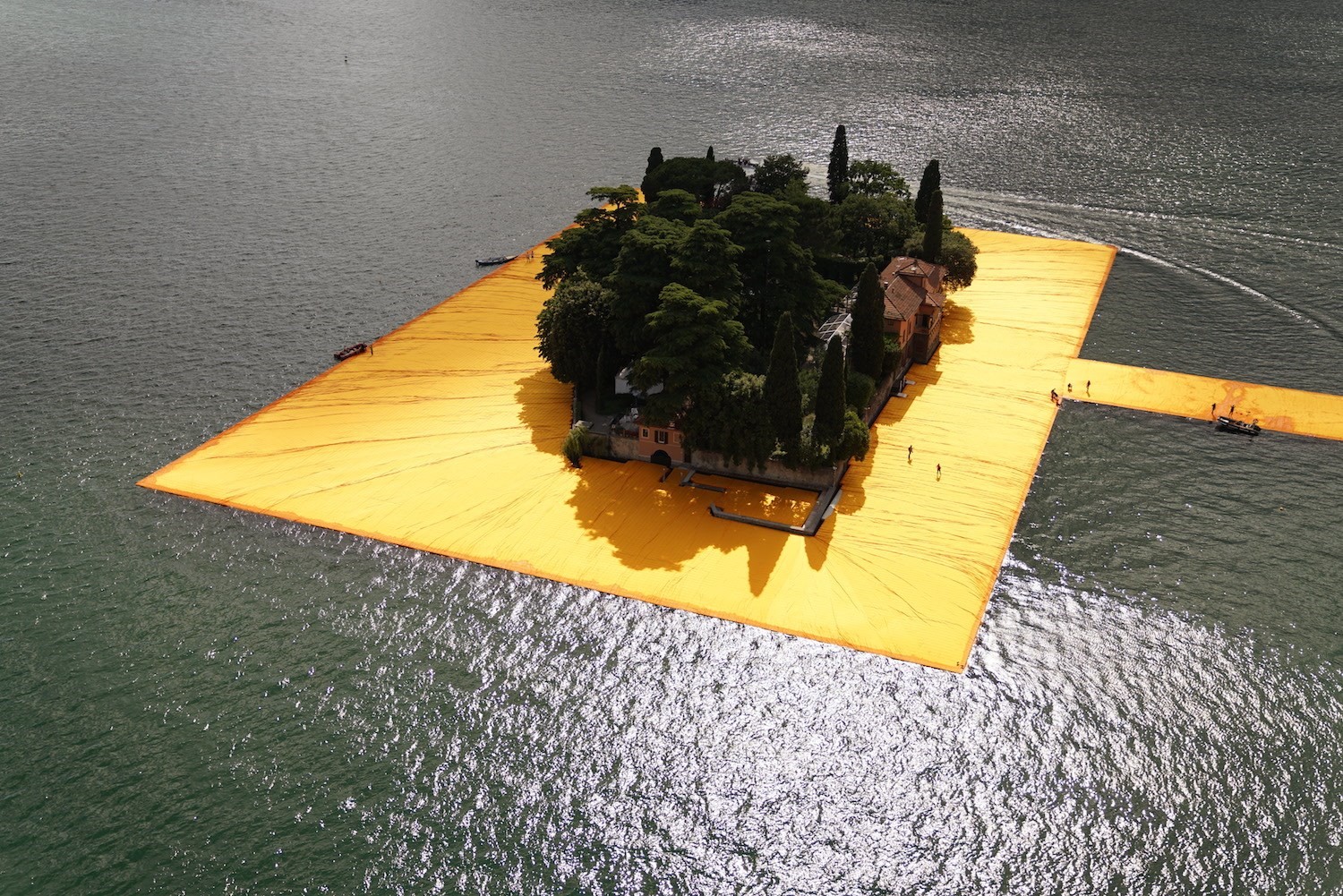 The Floating Piers - The Floating Piers, Lake Iseo