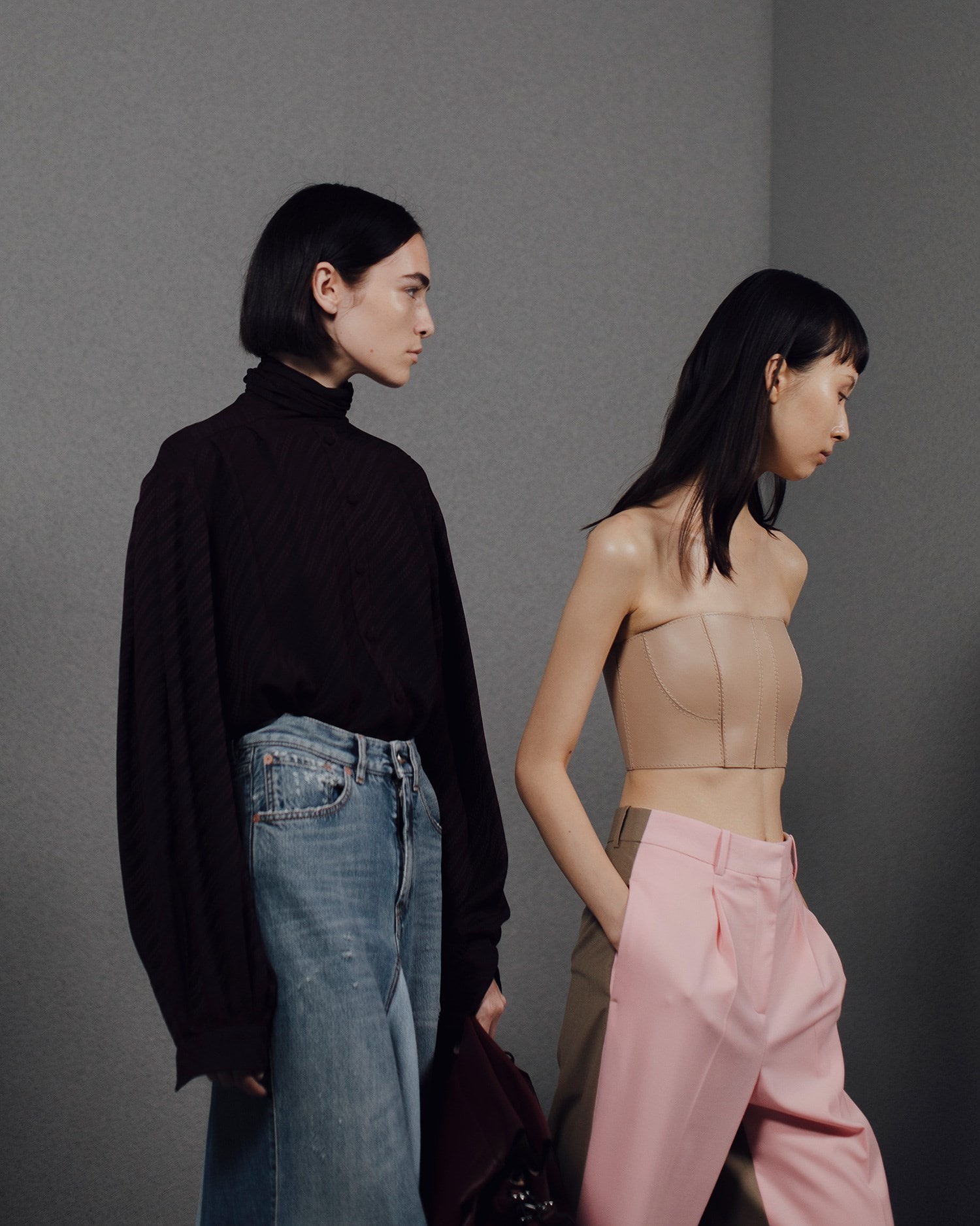 Givenchy Clare Waight Keller 90s Spring/Summer 2020 Paris