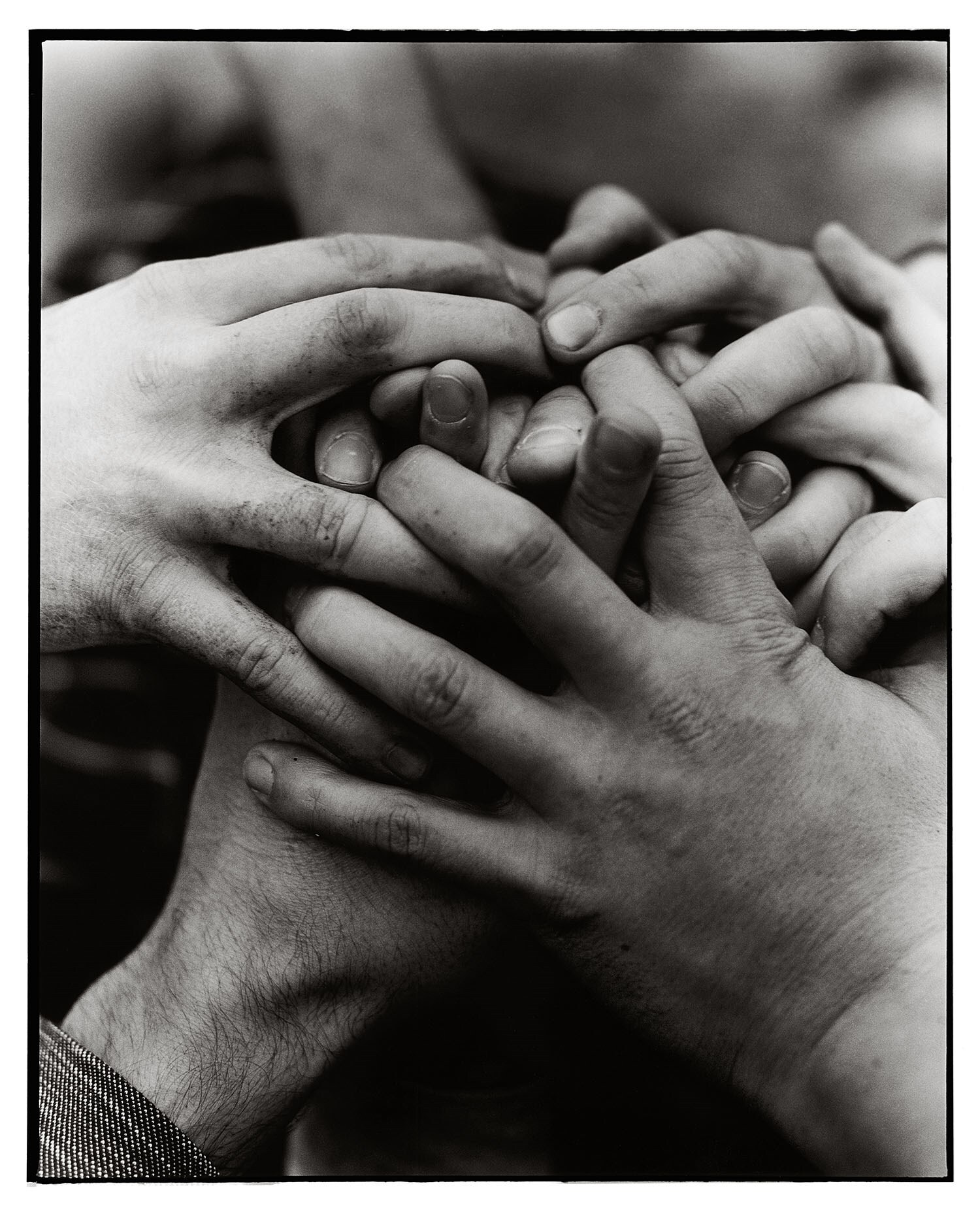 Luis_Alberto_Rodriguez_People_of_the_Mud_12